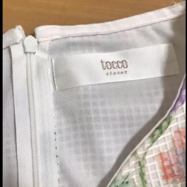 tocco(トッコ)の★コスモス様専用★トッコクローゼット 花柄ワンピース レディースのワンピース(ひざ丈ワンピース)の商品写真