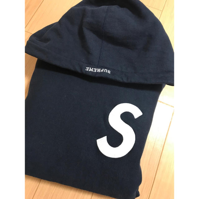 supreme Sロゴ フーディ