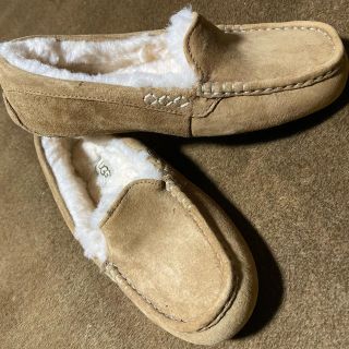 アグ(UGG)のUGG シューズ　bus専用(スリッポン/モカシン)