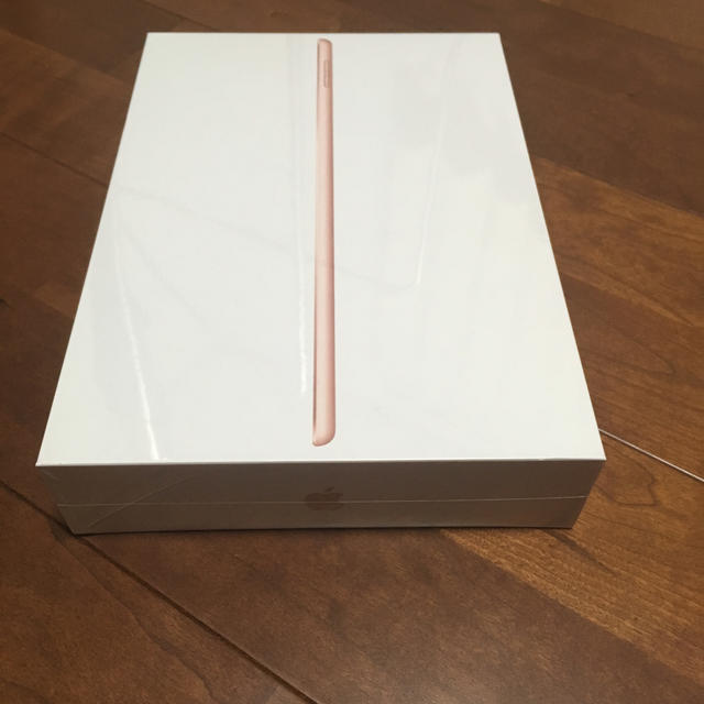新品未開封 iPad MW762J/A 32GB Wi-Fi 2019秋モデルPC/タブレット