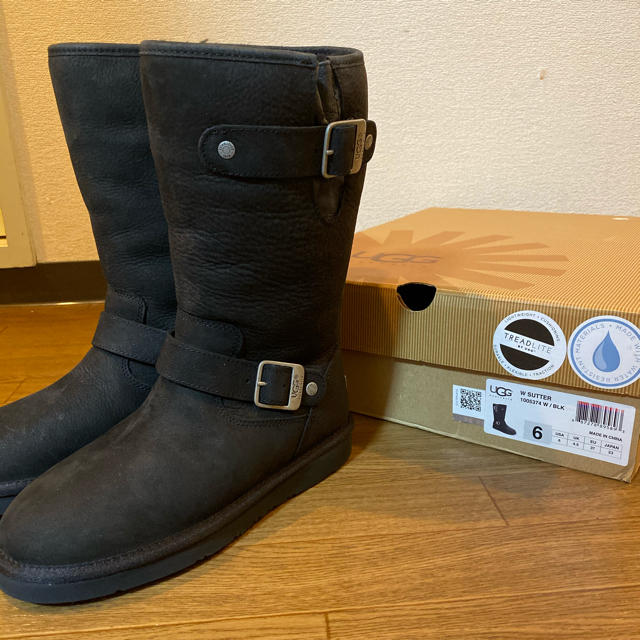 ブーツUGG エンジニアブーツ　ボアブーツ