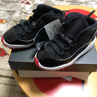 ナイキ(NIKE)の　NIKE JORDAN 11 BRED  じゅんじゅん様専用(スニーカー)