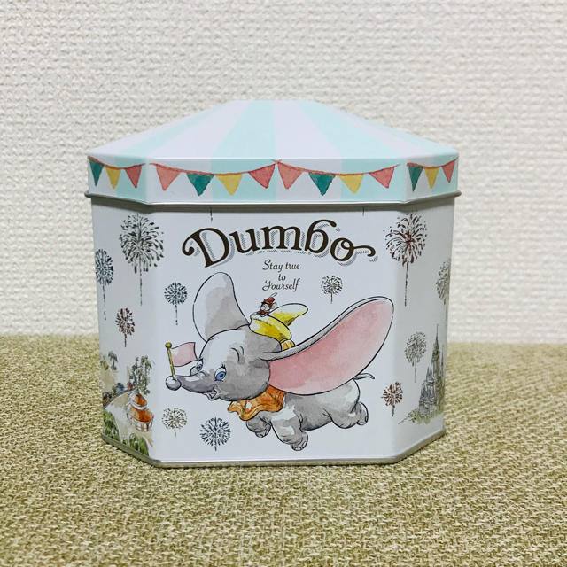 ディズニー ダンボ お菓子缶 フリマアプリ ラクマ
