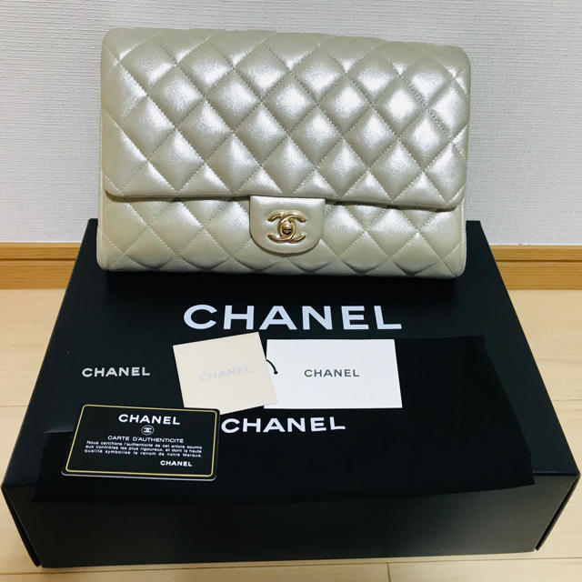 CHANEL(シャネル)のシャネル　マトラッセ  バッグ レディースのバッグ(ハンドバッグ)の商品写真