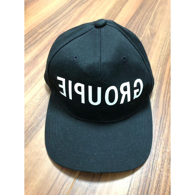 UNDERCOVER(アンダーカバー)のアンダーカバー  GROUPIE キャップ 黒 未使用 メンズの帽子(キャップ)の商品写真