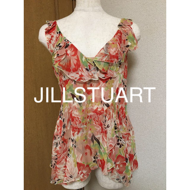 JILLSTUART(ジルスチュアート)の限定値下げ！定価17000円程♡美品♡ジル　フラワー シルクブラウス チュニック レディースのトップス(シャツ/ブラウス(半袖/袖なし))の商品写真