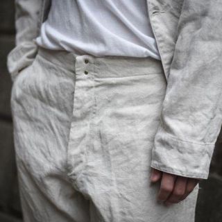 COMOLI - 値下げしました。COMOLI リネンバックストラップパンツの通販