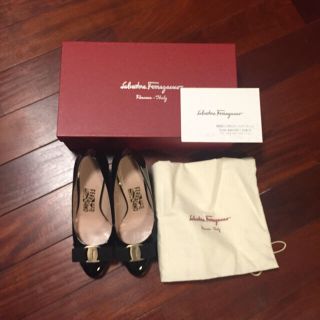 サルヴァトーレフェラガモ(Salvatore Ferragamo)のフェラガモ パンプス(ハイヒール/パンプス)