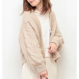 ナチュラルクチュール(natural couture)のnaturalcouture ニットカーディガン(カーディガン)