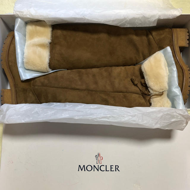 のオーナー MONCLER ムートンロングブーツ 美品の通販 by yotchi｜モンクレールならラクマ - MONCLER モンクレール されたとい