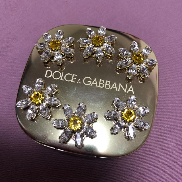 DOLCE&GABBANA(ドルチェアンドガッバーナ)の値下げ不可 ドルチェ&ガッバーナ ザ・ブラッシュ 40n コスメ/美容のベースメイク/化粧品(チーク)の商品写真