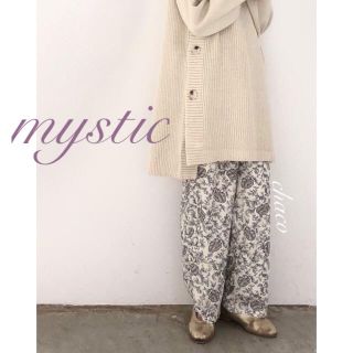 ミスティック(mystic)の新作❄️¥8250【mystic】ドット花柄パンツ イージーワイドパンツ(カジュアルパンツ)