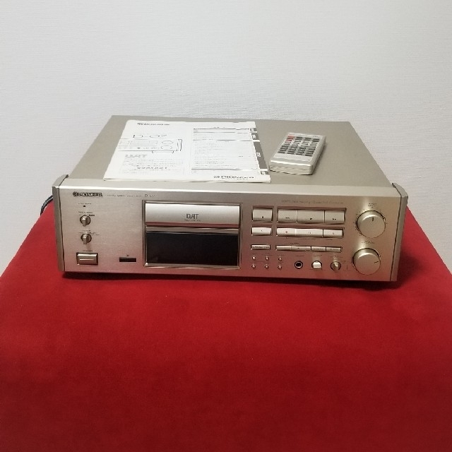 PIONEER/パイオニア DATデッキ D-07【中古・ジャンク品】 浴びれ PIONEER/パイオニア DATデッキ D-07【中古・ジャンク品】 浴びれ