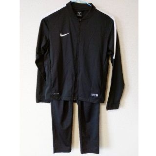 ナイキ(NIKE)のNIKE　ナイキ　ジャージ上下(ジャージ)