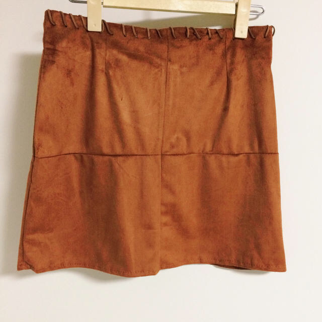 dholic(ディーホリック)のスエードスカート  レディースのスカート(ミニスカート)の商品写真