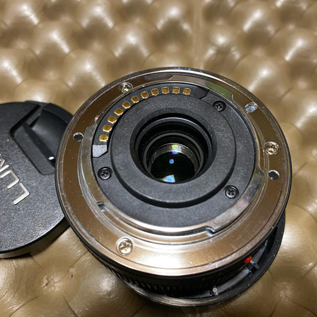 Panasonic(パナソニック)のLUMIX 14mm f2.5 パナソニック　マイクロフォーサーズ スマホ/家電/カメラのカメラ(レンズ(単焦点))の商品写真