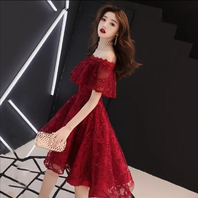 オフショルドレス　ボルドー　赤 レディースのフォーマル/ドレス(ミディアムドレス)の商品写真