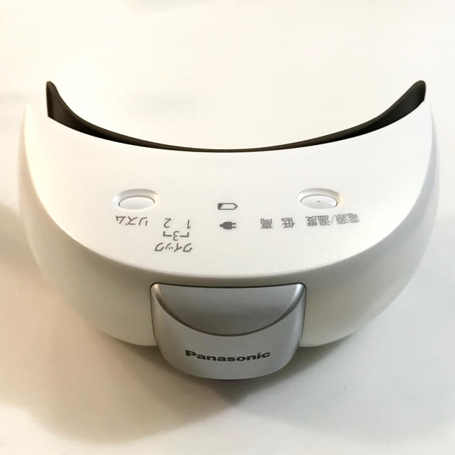 Panasonic(パナソニック)の【美品】目もとエステ ブラウン スマホ/家電/カメラの美容/健康(フェイスケア/美顔器)の商品写真