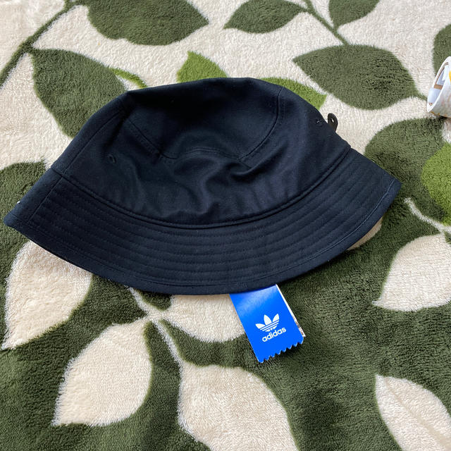 adidas(アディダス)のバケット レディースの帽子(ハット)の商品写真