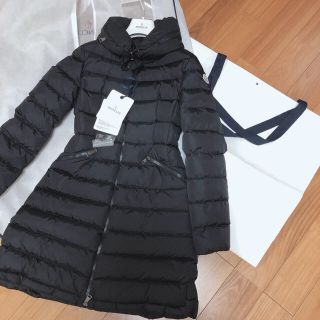 モンクレール(MONCLER)のアース様(ダウンコート)