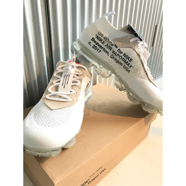 お正月価格 OFF WHITE NIKE AIR VAPORMAX 10