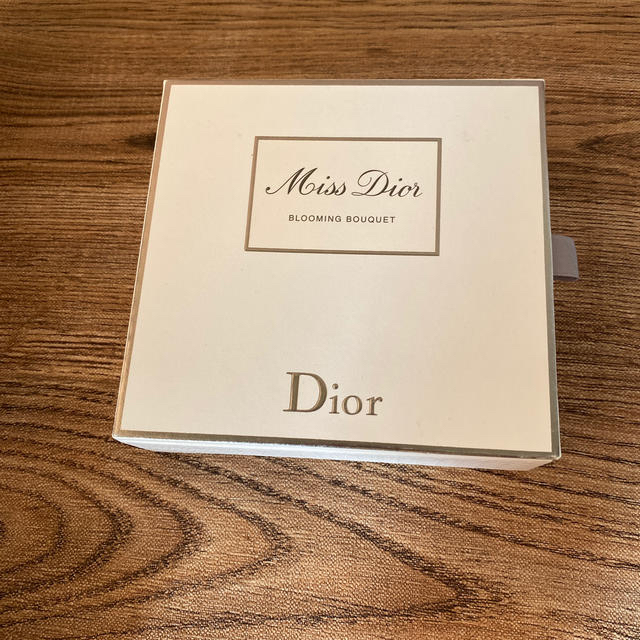 Dior(ディオール)のMiss Dior ディオール コスメ/美容の香水(香水(女性用))の商品写真