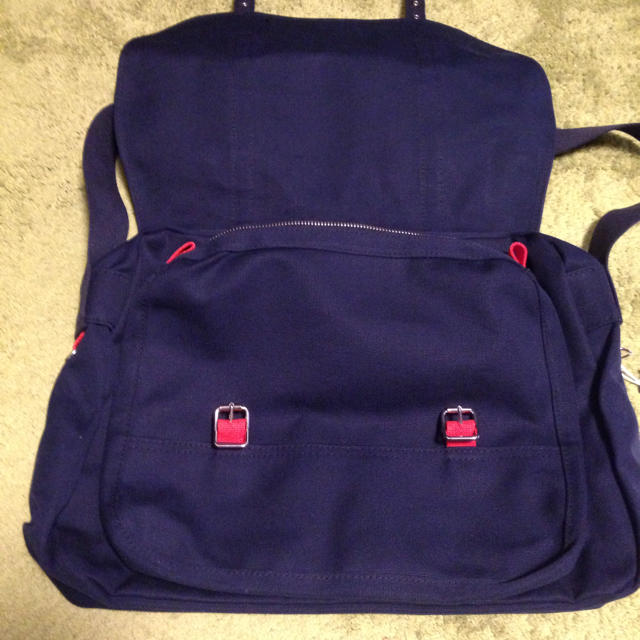marimekko(マリメッコ)の廃盤色レアmarimekkoタグ付バッグ レディースのバッグ(ショルダーバッグ)の商品写真