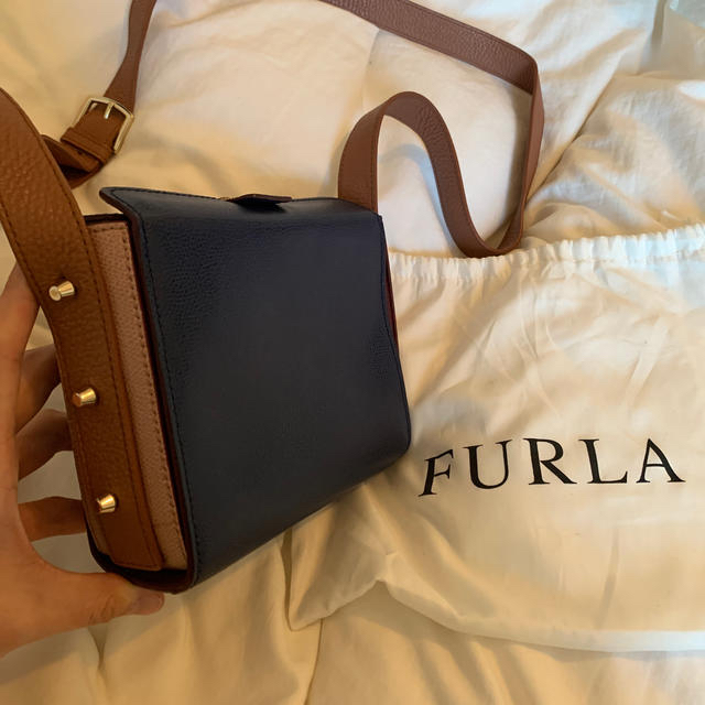 Furla(フルラ)のFURLA ショルダーバック レディースのバッグ(ショルダーバッグ)の商品写真