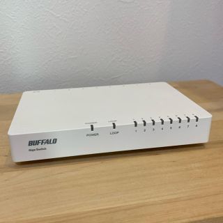 バッファロー(Buffalo)のBUFFALO ８ポートスイッチングハブ LSW5-GT-8EPL/WH(PC周辺機器)