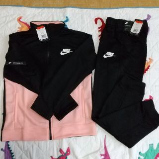 Nike Nike ナイキ ジャージ セットアップ 160cmの通販 ラクマ