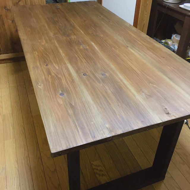 大特価 W180×84 無垢材を使ったダイニングテーブル 1