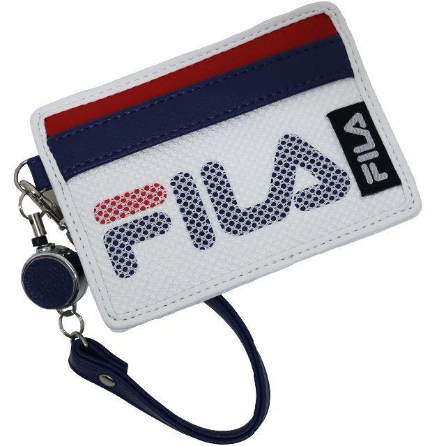 FILA(フィラ)のFILA フィラ 定期入れ パスケース リール付き 合皮★ホワイト【新品】 レディースのファッション小物(名刺入れ/定期入れ)の商品写真