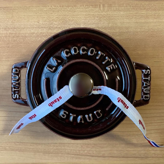 STAUB ココットラウンド10cm 廃盤色 オーベルジン ナス 人気新品入荷