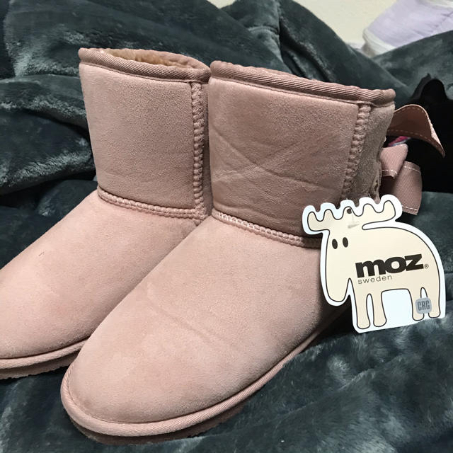 UGG(アグ)の最終値下げ♪moz ムートンブーツピンク レディースの靴/シューズ(ブーツ)の商品写真