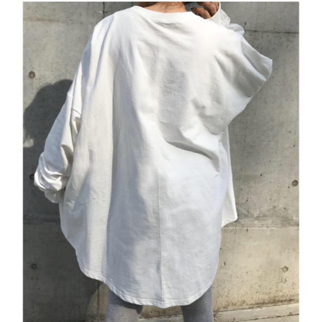 ZARA(ザラ)のLAULEN/ビッグシルエットTシャツ レディースのトップス(Tシャツ(長袖/七分))の商品写真