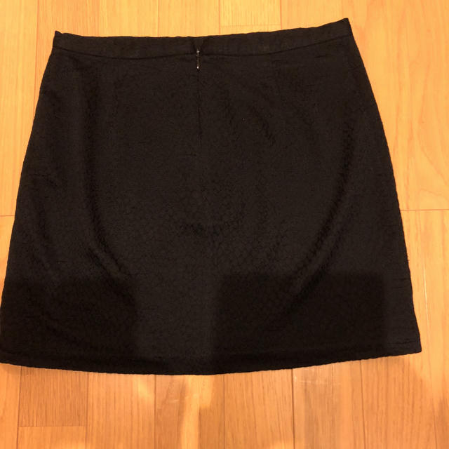 LE CIEL BLEU(ルシェルブルー)のルシェルブルーのタイトなミニスカート レディースのスカート(ミニスカート)の商品写真