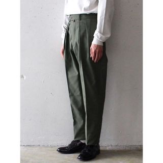 コモリ(COMOLI)のNEAT 20SS(スラックス)