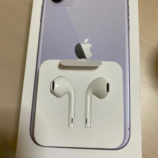 アイフォーン(iPhone)の【新品未使用】iPhone11純正イヤホンiPhone7 8 X XR XS対応(ヘッドフォン/イヤフォン)