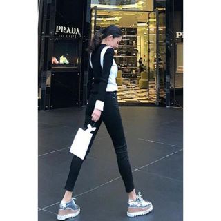 ザラ(ZARA)のZARA    人気　配色ブロックニット✨(ニット/セーター)