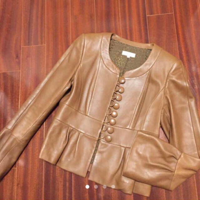 美品　TO BE CHIC ノーカラージャケット レザージャケット