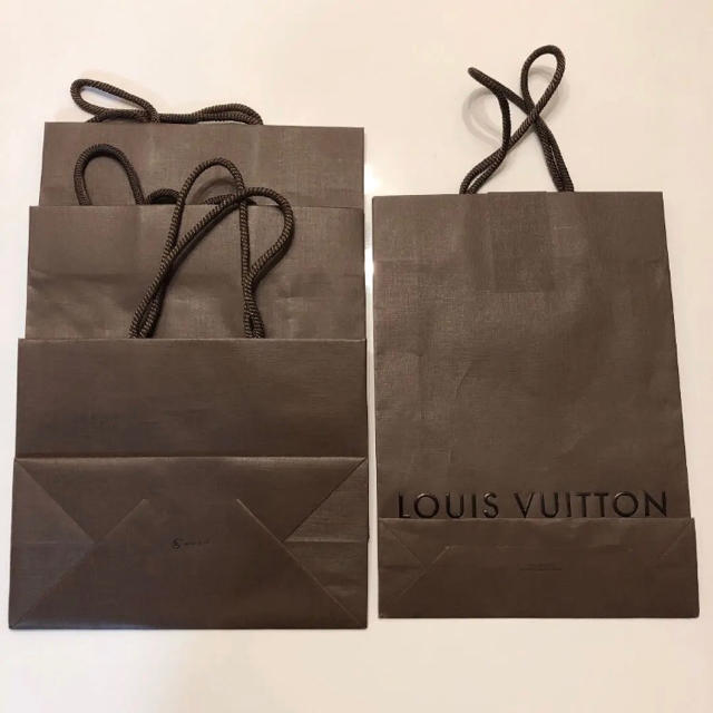 LOUIS VUITTON(ルイヴィトン)のLOUIS VUITTON ショップ袋4つSET レディースのバッグ(ショップ袋)の商品写真