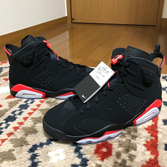 NIKE(ナイキ)の27.5 NIKE AIR JORDAN 6 RETRO INFRARED メンズの靴/シューズ(スニーカー)の商品写真