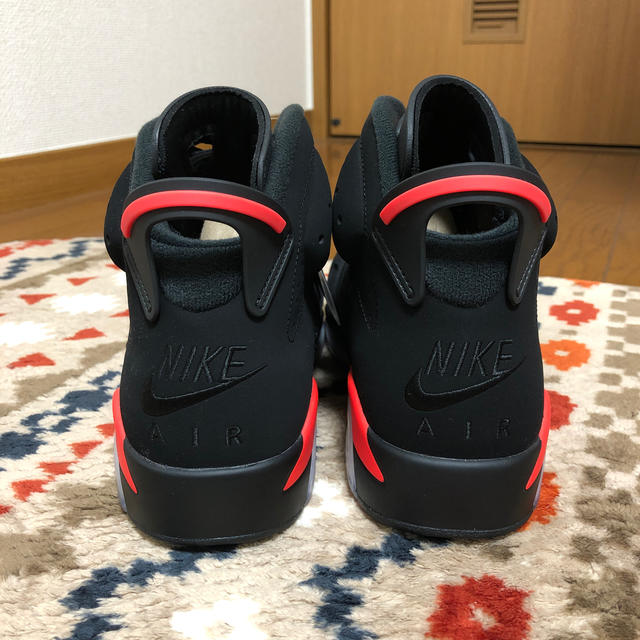 NIKE(ナイキ)の27.5 NIKE AIR JORDAN 6 RETRO INFRARED メンズの靴/シューズ(スニーカー)の商品写真