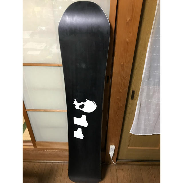 OGASAKA(オガサカ)の011 artistcスノーボード X FLY 151cm スポーツ/アウトドアのスノーボード(ボード)の商品写真