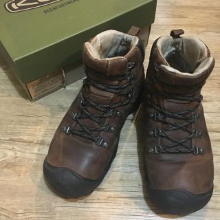 キーン(KEEN)のKeen のトレッキングシューズ　PYRENEES(スニーカー)