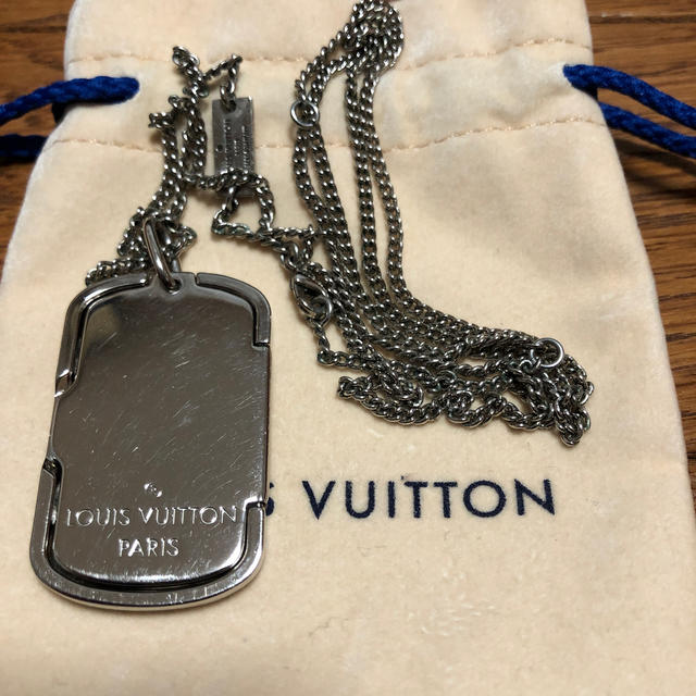 LOUIS VUITTON(ルイヴィトン)のlouis vuitton ロケットネックレス メンズのアクセサリー(ネックレス)の商品写真