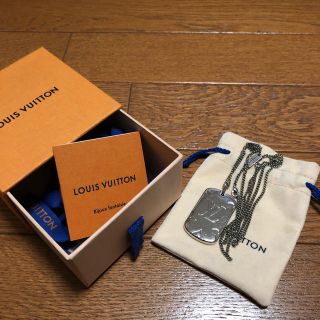 ルイヴィトン(LOUIS VUITTON)のlouis vuitton ロケットネックレス(ネックレス)