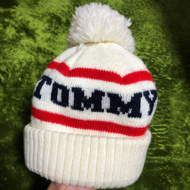 TOMMY HILFIGER(トミーヒルフィガー)のTOMMY HILFIGER 子ども用ニット帽 キッズ/ベビー/マタニティのこども用ファッション小物(帽子)の商品写真