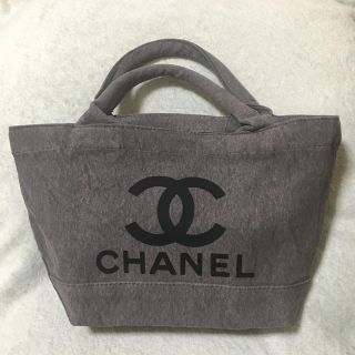 シャネル(CHANEL)のCHANEL ノベルティ トートバッグ 未使用品⭐️ 12/26まで期間限定！(トートバッグ)