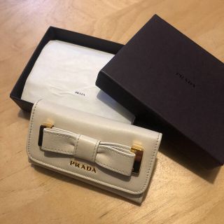 プラダ(PRADA)のPRADA★新品★未使用品★キーケース(キーケース)